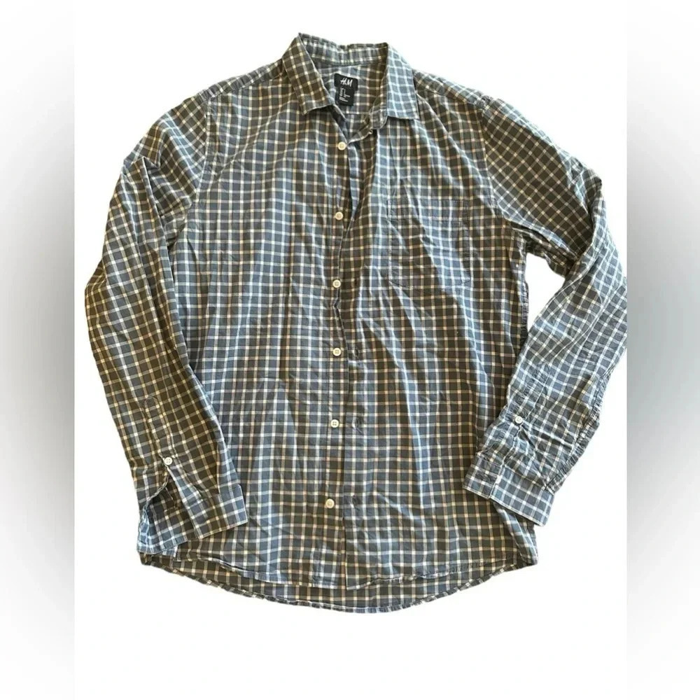 H&M Navy Blue and White Plaid Collared Dress Button Down Shirt Size Small